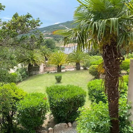 Playa Del'oro מלון דירות פאבונה