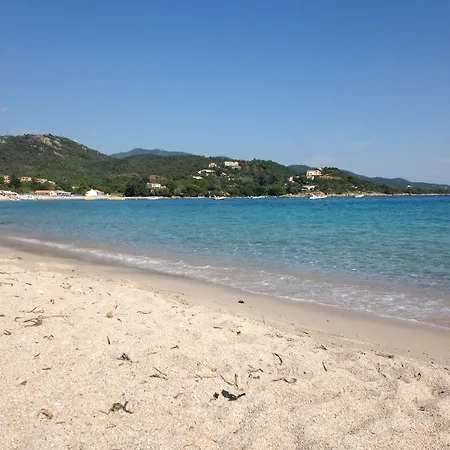מלון דירות Playa Del'oro