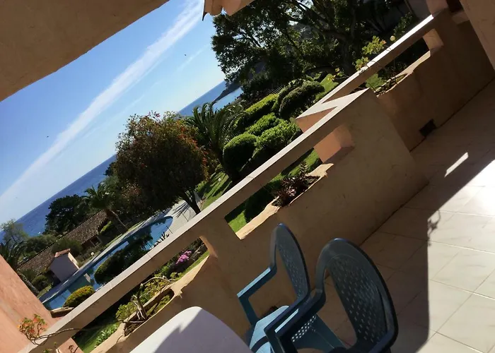 Hotel apartamentowy Playa Del'oro 4*