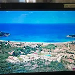 Playa Del'oro