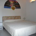Playa Del'oro 4*