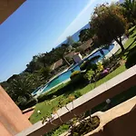 Playa Del'oro פאבונה