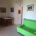 מלון דירות Playa Del'oro פאבונה