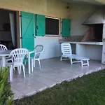 Playa Del'oro מלון דירות