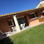 Playa Del'oro מלון דירות 4*